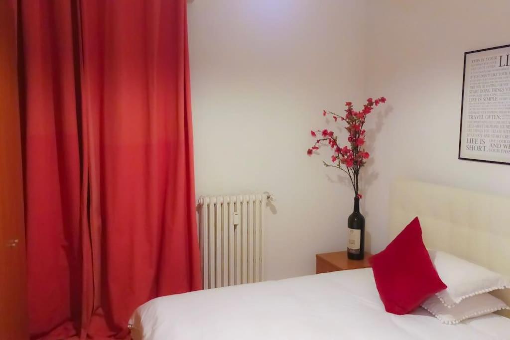 Unique & Beautiful Bedroom In Central Of Floransa Dış mekan fotoğraf